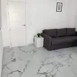 Nuevo Cerca Del Mar