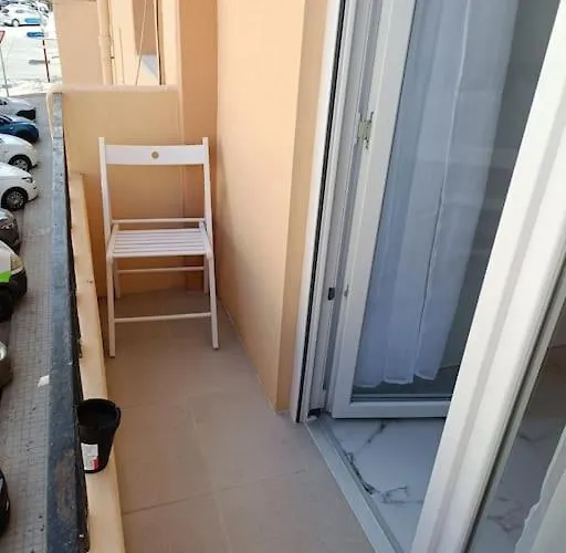 Nuevo Cerca Del Mar دينايا